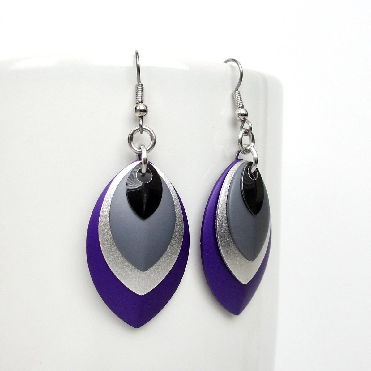 Asexual pride earrings, chainmail scales ace jewelry; black gray white purple