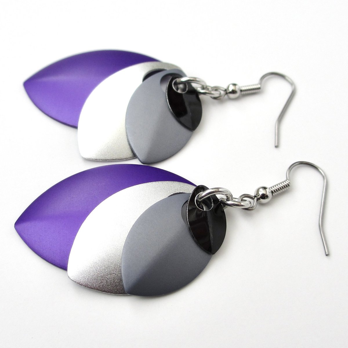 Asexual pride earrings, chainmail scales ace jewelry; black gray white purple