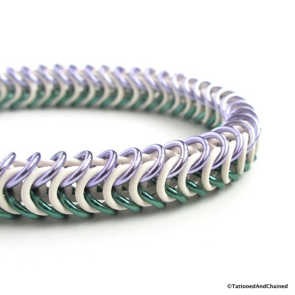 Genderqueer pride bracelet, stretchy chainmail bracelet; lavender, white and green box chain
