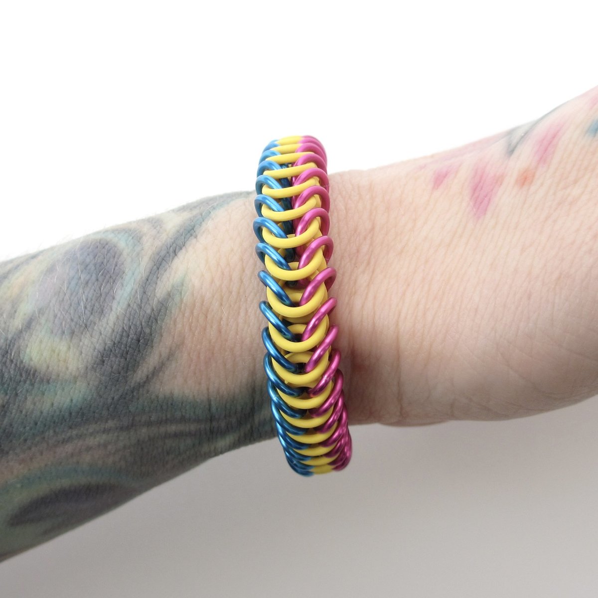 Pan pride stretch bracelet, chainmail box chain