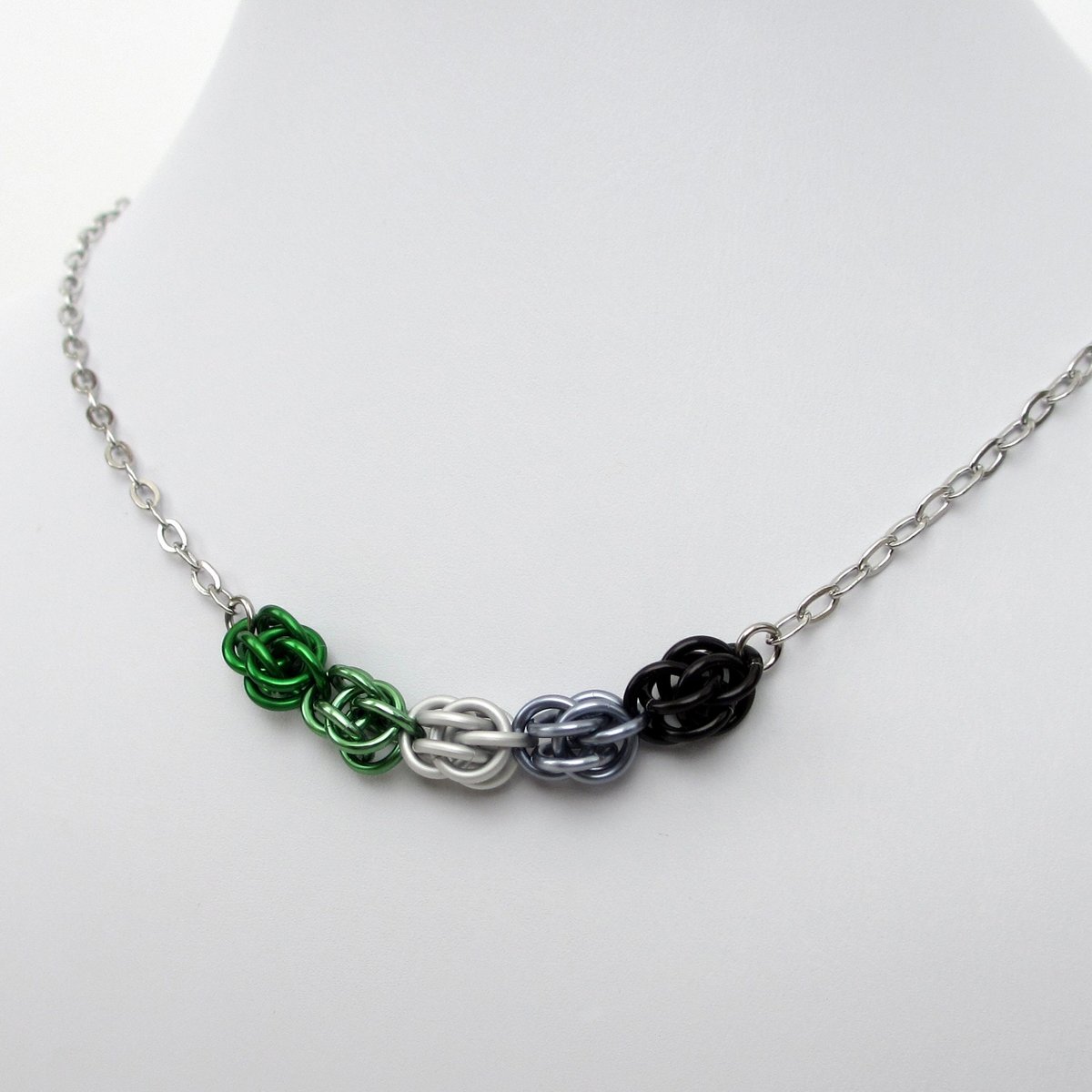 Aromantic pride necklace, chainmail jewelry, Sweetpea weave - green, white, gray, black