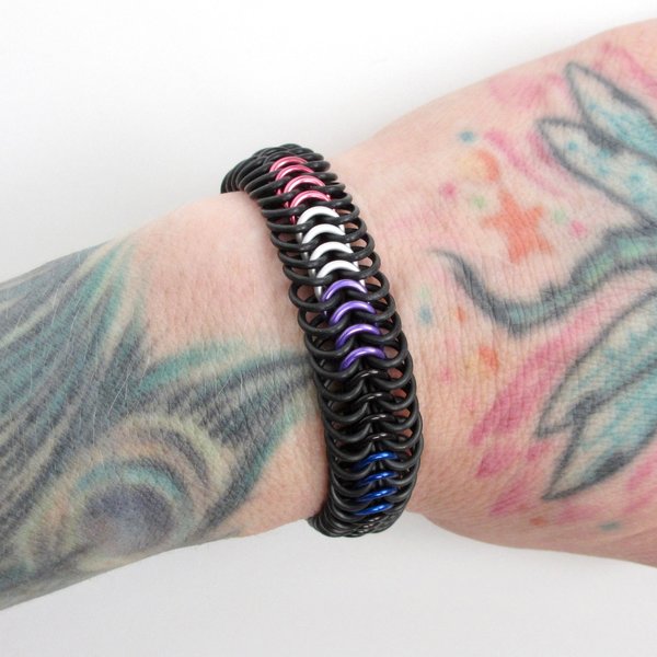 Genderfluid pride bracelet, stretchy chainmail Euro 6 in 1 weave jewelry